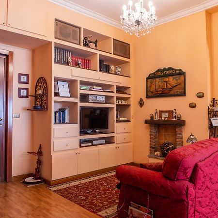 Appartamento Duomo Walking Distance Elegant Flat With View Milano Esterno foto