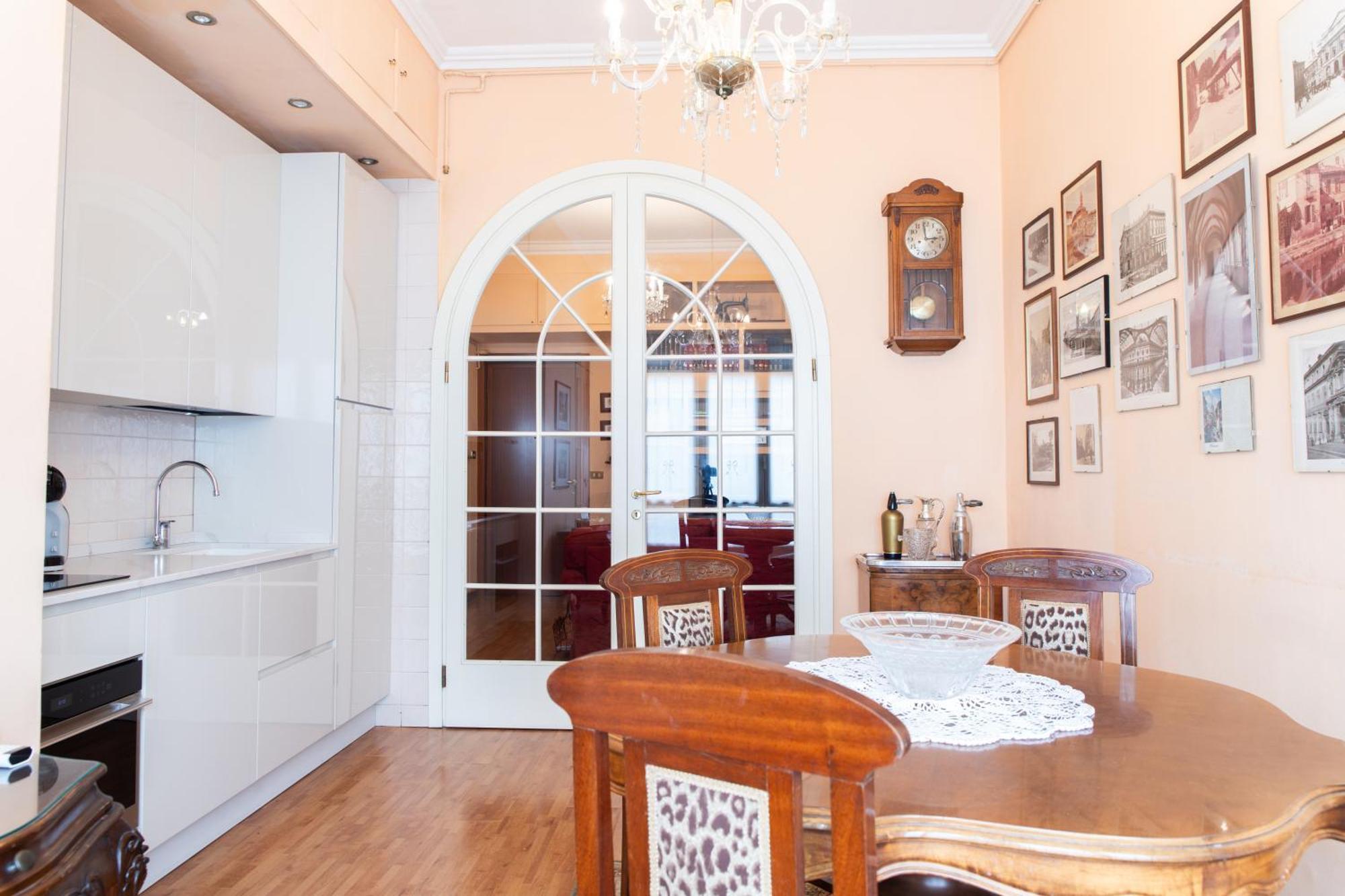 Appartamento Duomo Walking Distance Elegant Flat With View Milano Esterno foto